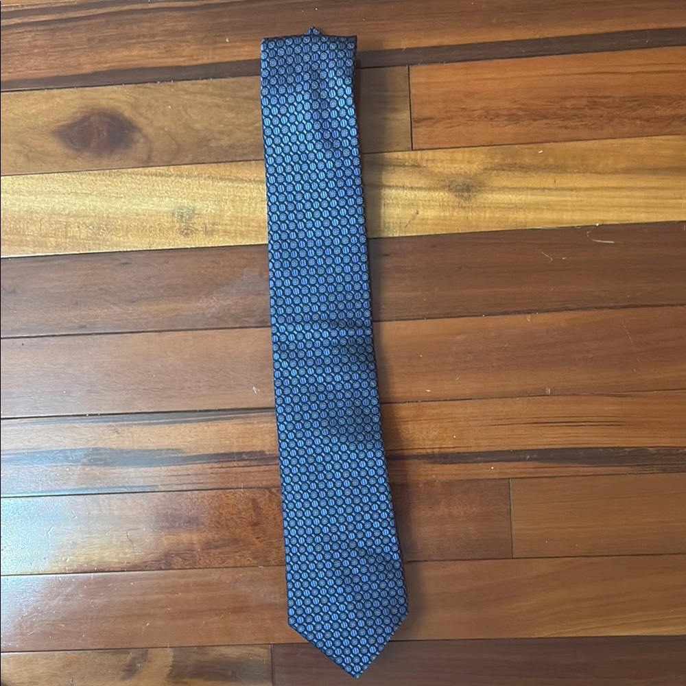 Nordstrom Blue Tie with Elegant Geometric Design
